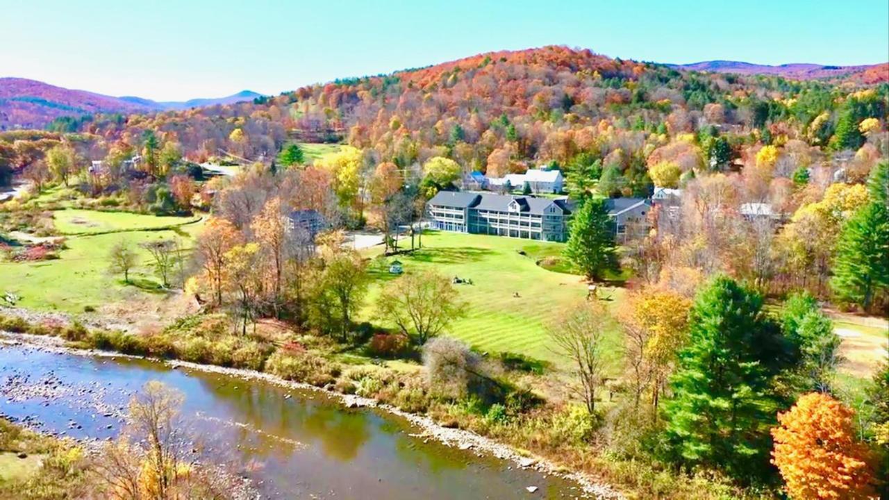 On The River Inn Woodstock Exteriör bild